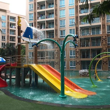 Atlantis Condo Resort Jomtien Tlh Exteriör bild