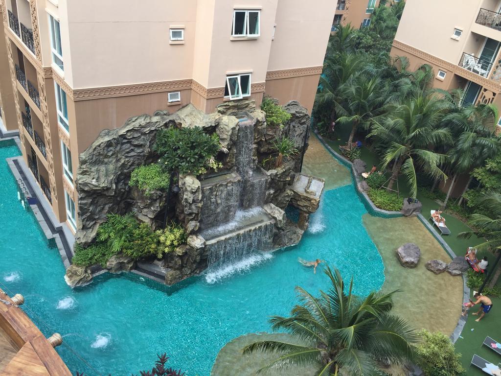 Atlantis Condo Resort Jomtien Tlh Exteriör bild