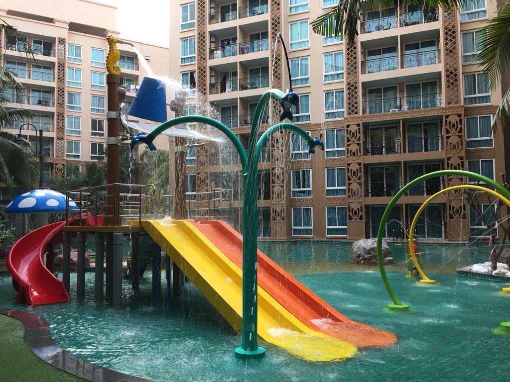 Atlantis Condo Resort Jomtien Tlh Exteriör bild