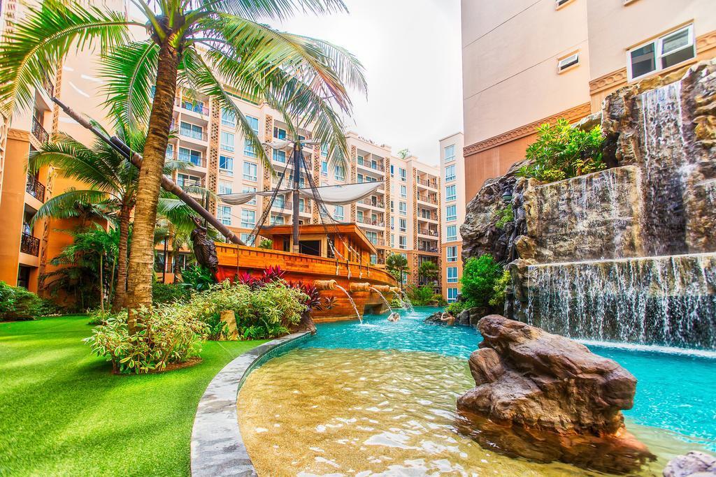 Atlantis Condo Resort Jomtien Tlh Exteriör bild