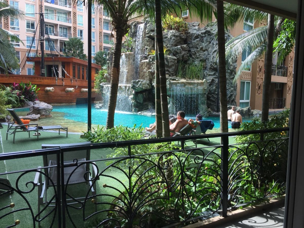 Atlantis Condo Resort Jomtien Tlh Exteriör bild