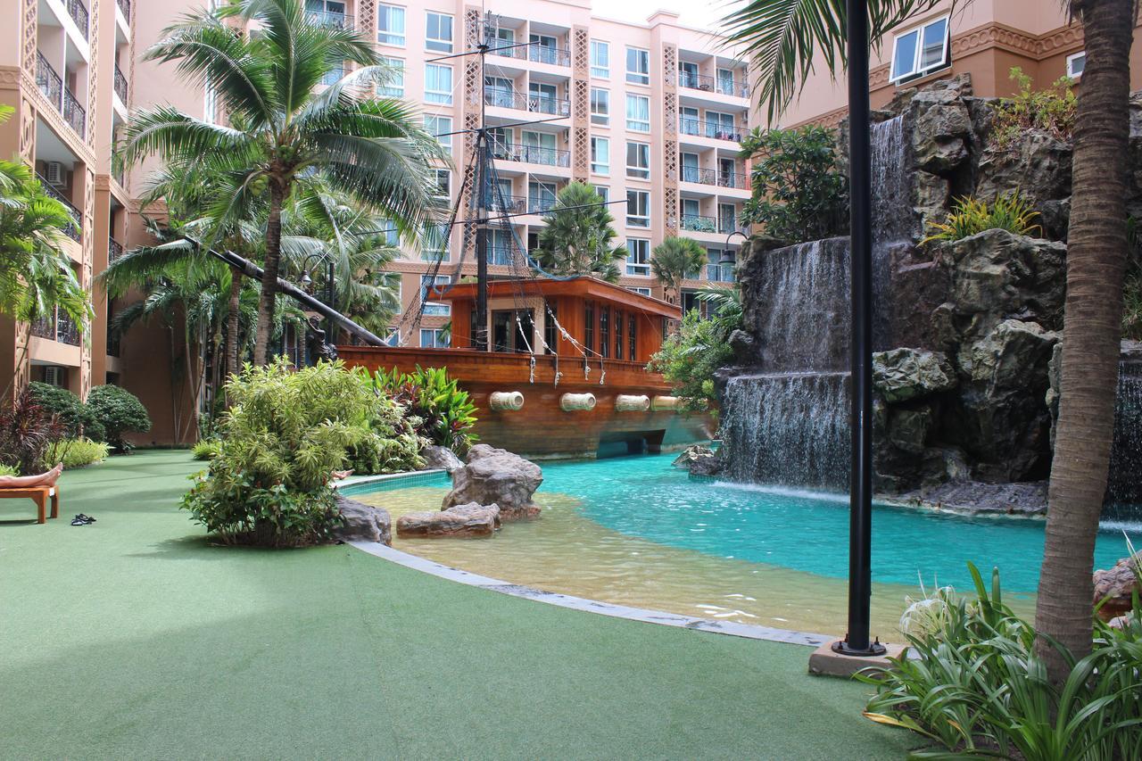 Atlantis Condo Resort Jomtien Tlh Exteriör bild
