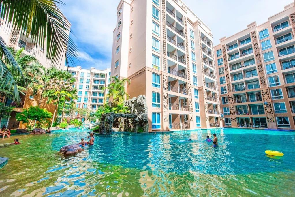 Atlantis Condo Resort Jomtien Tlh Exteriör bild