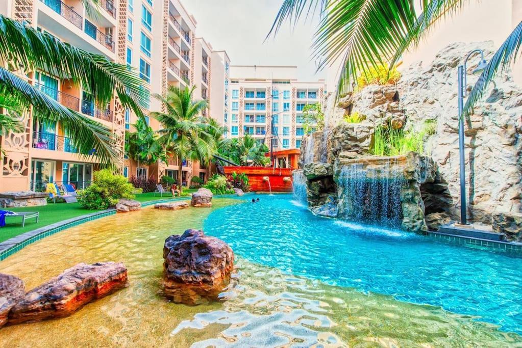 Atlantis Condo Resort Jomtien Tlh Exteriör bild
