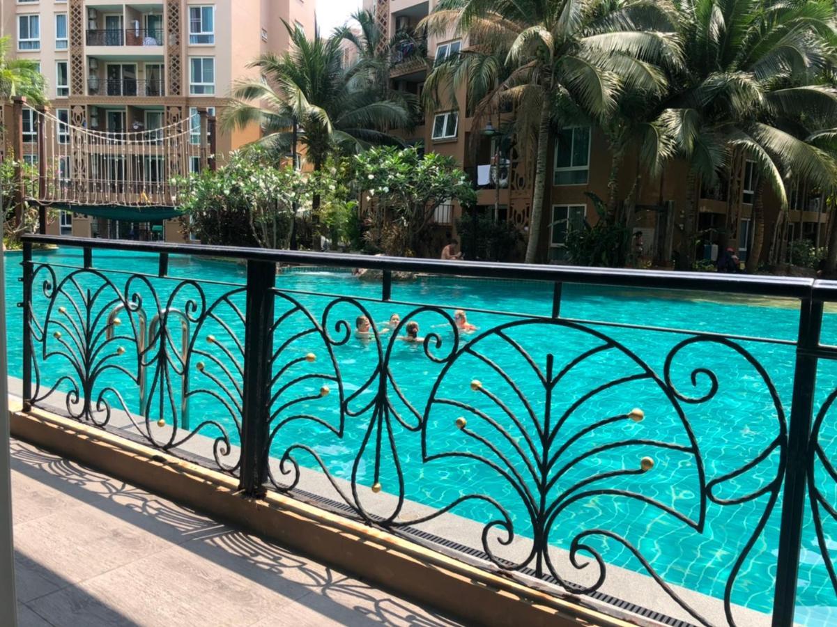 Atlantis Condo Resort Jomtien Tlh Exteriör bild